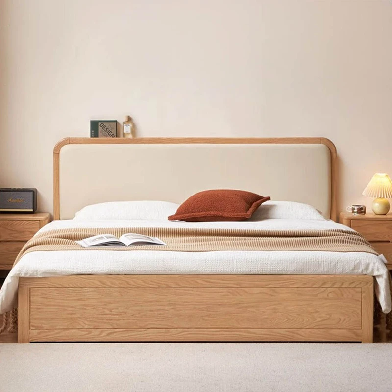 Gas lift bed baseplate and wooden divider compartment detail closeup